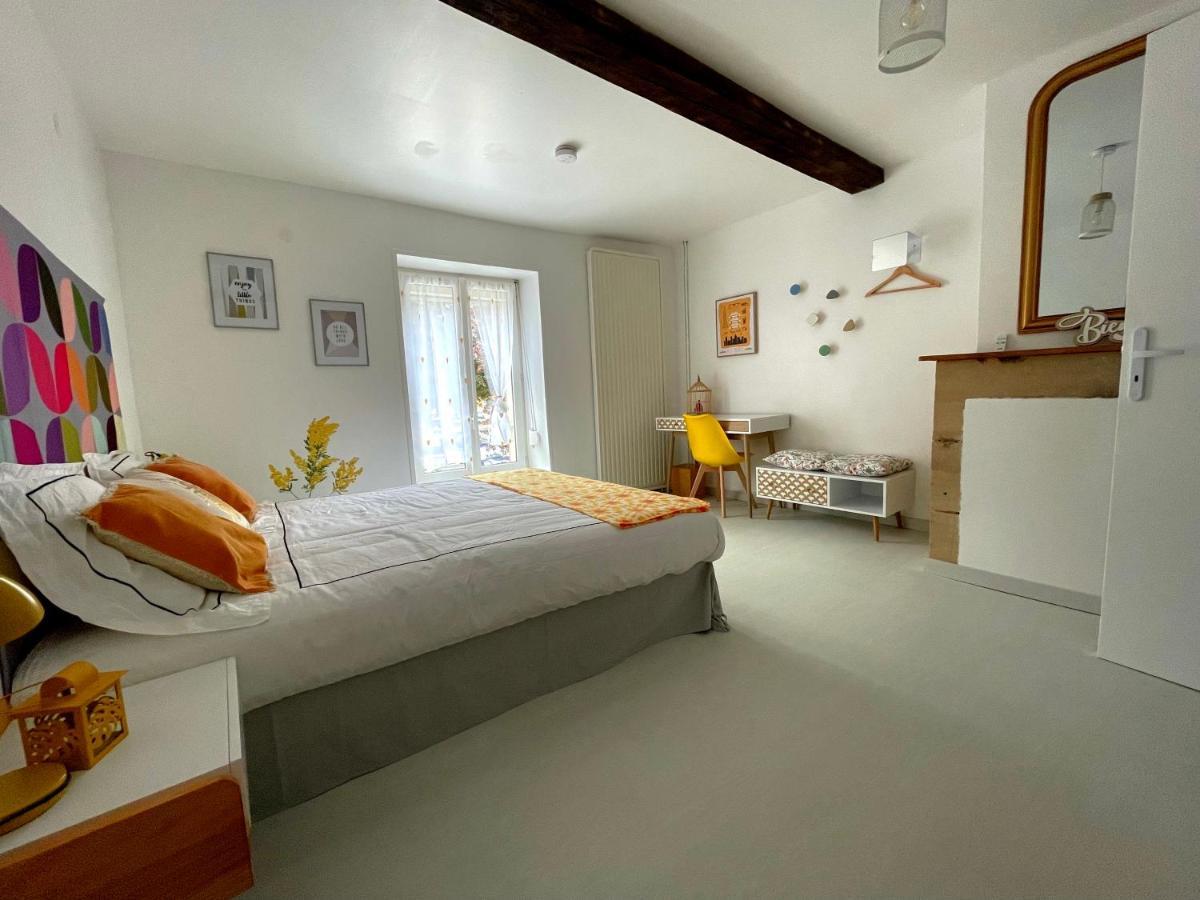 Apartmán Triplex Plein Coeur Du Centre Historique Charleville-Mézières Exteriér fotografie