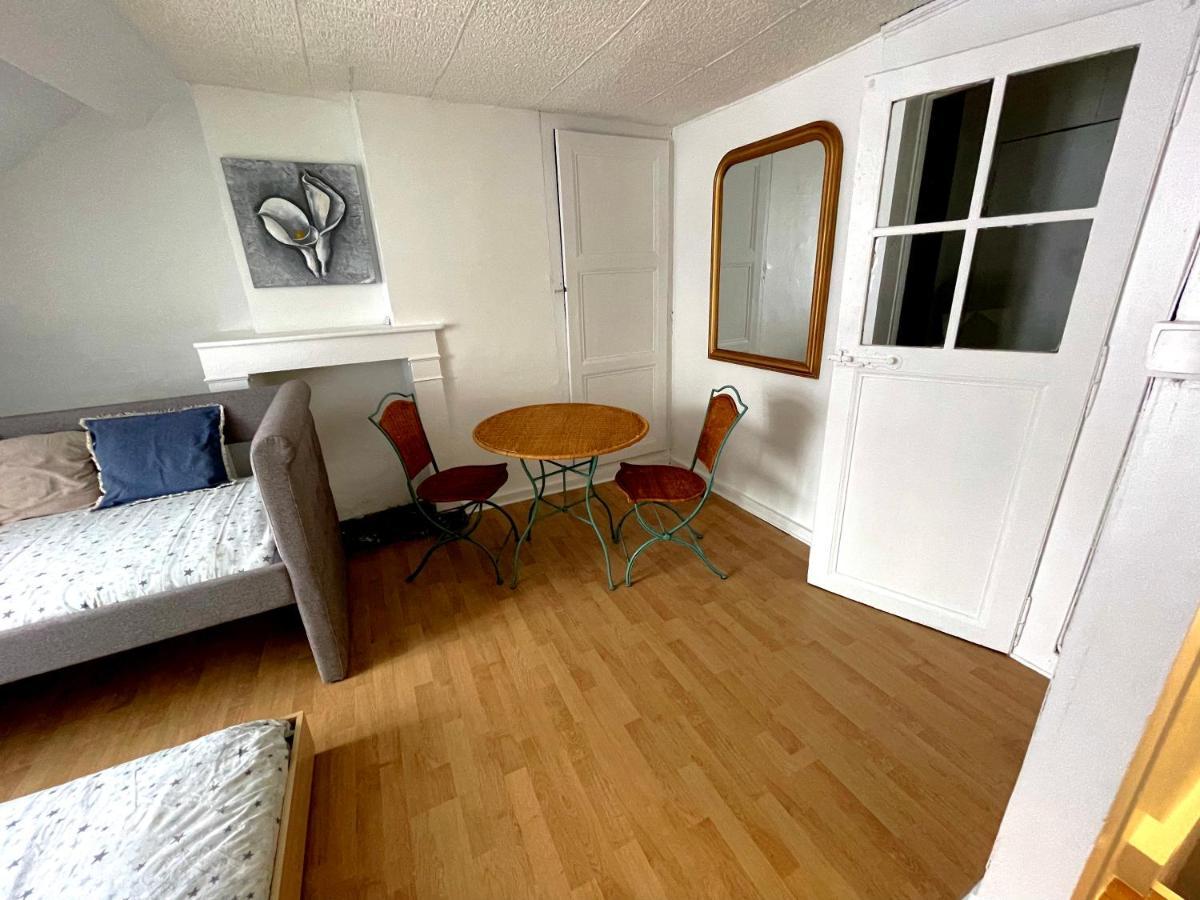 Apartmán Triplex Plein Coeur Du Centre Historique Charleville-Mézières Exteriér fotografie